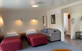 Amber Court Motel
